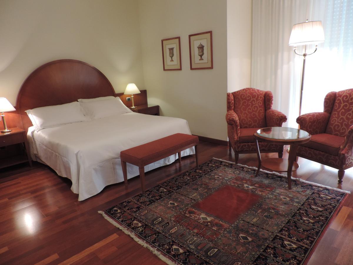 Gama Hotel